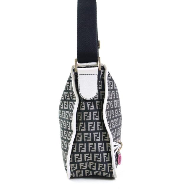 FENDI フェンディ ズッキーノ ショルダーバッグ ブラック×ホワイト 14054 レディース【中古】 h31234a FENDI フェンディ ズッキーノ ショルダーバッグ ブラック×ホワイト