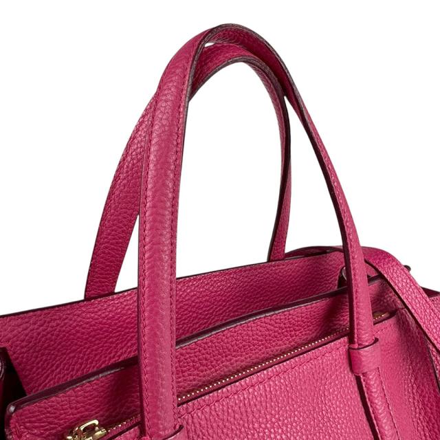 Salvatore Ferragamo サルヴァトーレフェラガモ ガンチーニ