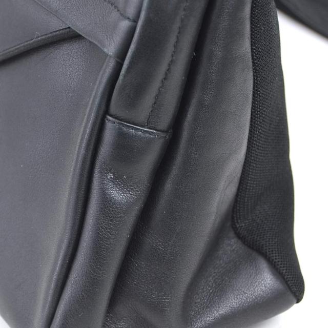 PRADA プラダ ショルダーバッグ ブラック 14054 ユニセックス【中古】 h31340k PRADA プラダ ショルダーバッグ ブラック 14054 ユニセックス【中古