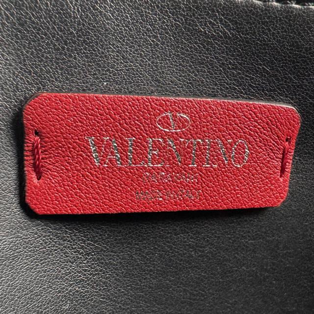 Valentino Garavani ヴァレンティノ ガラヴァーニ 斜め掛けショルダー