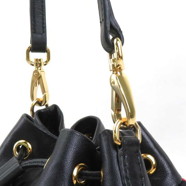 miumiu ミュウミュウ ショルダーバッグ 斜め掛けバッグ 肩掛けバッグ