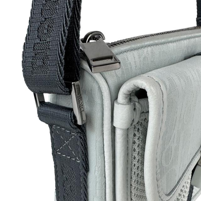 Dior ディオール 斜め掛けショルダーバッグ ライトブルー/グレー 14067 メンズ【中古】 z6048 Dior ディオール 斜め掛けショルダーバッグ ライトブルー/グレー 14067