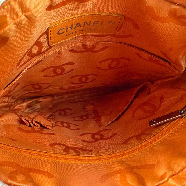 CHANEL シャネル ショルダーバッグ ベージュ 14059 レディース【中古】 z6404 CHANEL シャネル ショルダーバッグ ベージュ 14059 レディース【中古