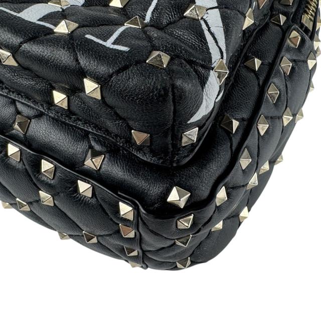 Valentino Garavani ヴァレンティノ ガラヴァーニ ロックスタッズ