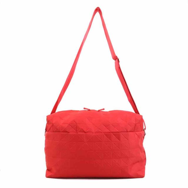 PLEATS PLEASE ISSEY MIYAKE プリーツプリーズ イッセイミヤケ ショルダーバッグ レッド 14060 ユニセックス【中古】 h31473a PLEATS PLEASE ISSEY MIYAKE プリーツプリーズ イッセイミヤケ