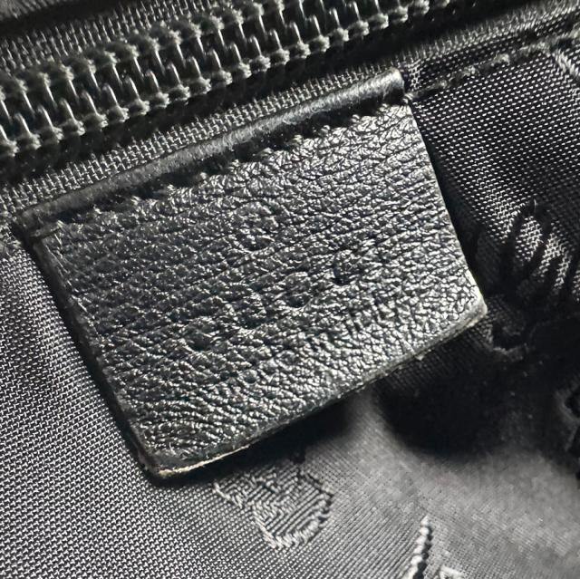 GUCCI グッチ グッチシマ 223665 斜め掛けショルダーバッグ ブラック