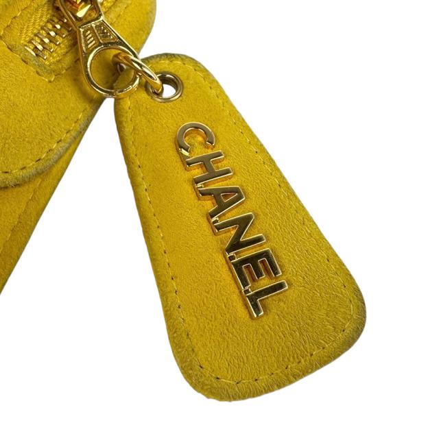 CHANEL シャネル 斜め掛けショルダーバッグ イエロー 14063 レディース【中古】 z7069 CHANEL シャネル ショルダーバッグ イエロー 14063 レディース【中古