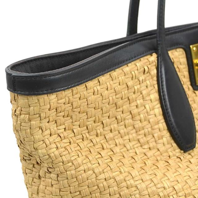 Salvatore Ferragamo サルヴァトーレフェラガモ ガンチーニ ショルダー