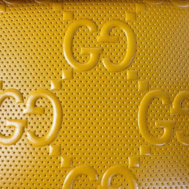 GUCCI グッチ GGエンボス 625571 ショルダーバッグ イエロー 14063