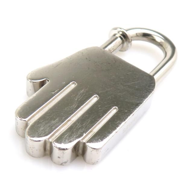 HERMES エルメス 2002 ANNEE DE LA MAIN カデナ チャーム シルバー