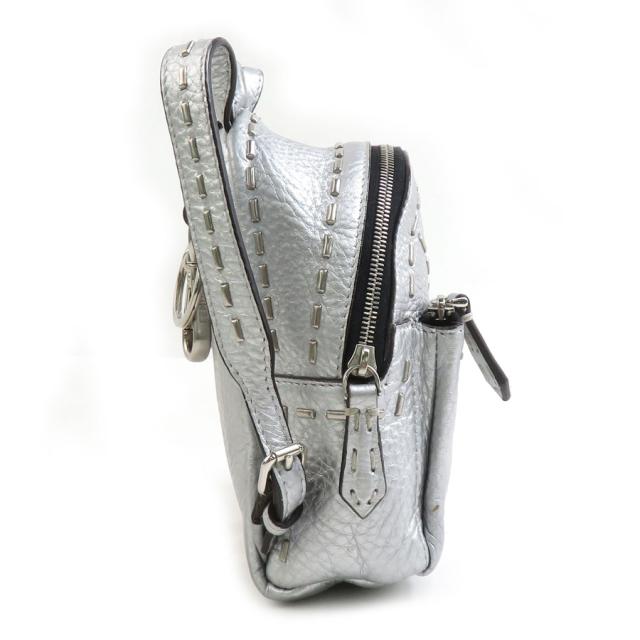 FENDI フェンディ 7AR471.76A チャーム ポーチ シルバー 14069 ユニセックス【中古】 e61038a FENDI フェンディ 7AR471.76A チャーム ポーチ シルバー 14069 ユニ