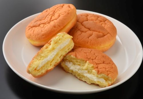 昭和製菓 函館スフレ 5個入 北海道産生クリーム使用 ケーキ お