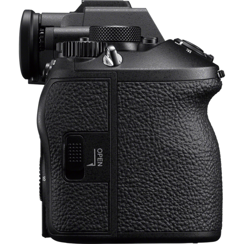 Sony ミラーレス一眼α７IIIボディILCE７M3