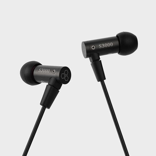 【新品未開封】final S3000 FI-S3BSSD 有線イヤホン final(ファイナル) FI-S3BSSD 有線イヤホン final S3000 ファンネル