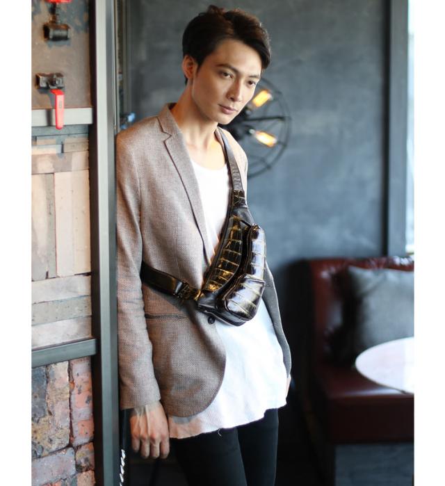 アリゲーター＆牛革レザーボディーバック アリゲーター＆牛革レザーボディーバック