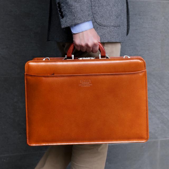 ダレスバッグ 本革 メンズ ビジネス 黒 日本製 サドル 牛革 木手 大開き ドクターズ ローヤーズ バッグ ブラック ショルダー 斜めかけ 通勤 ファイル おしゃれ 仕事 パソコン 書類 鞄 かばん(No.07000449)