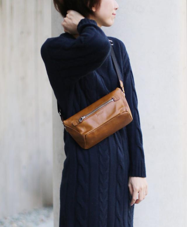 Jamale 日本製 牛革 ショルダーバッグ メンズ スライドパーツ 飛び出す