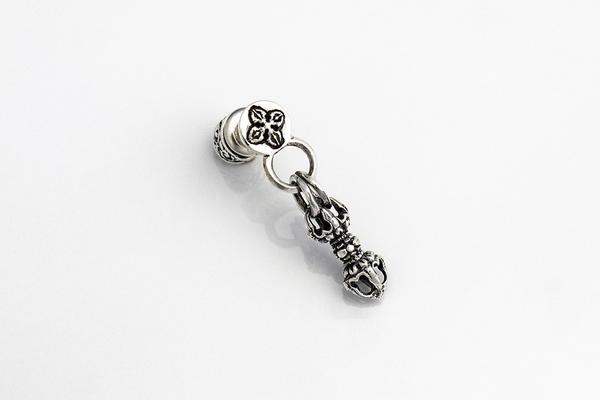 ZOCALO ソカロ クラウン・ドージェ・ピアス 片売り ZES-0031 しろがね色 ピアス メンズ レディース
