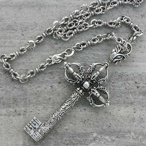 【送料無料】 ZOCALO　ソカロ　チベタン・ドラゴン・ダブル・ドージェ・キー・ペンダント　ZPDS-0071　メンズ　レディースの通販は