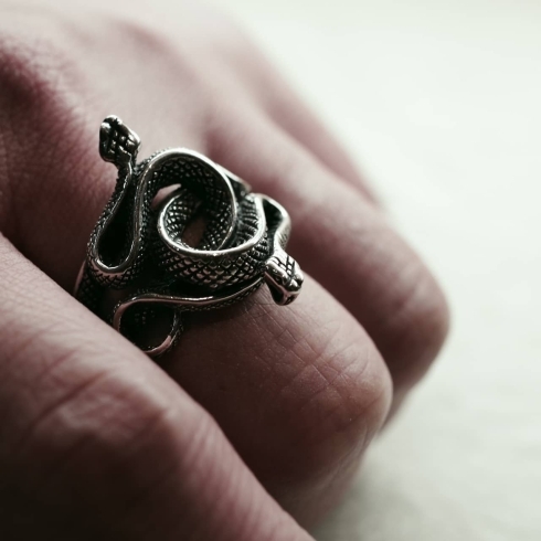 ZOCALO ソカロ 925シルバー 蛇 スネークリング 指輪 17号 ZOCALO ソカロ 925シルバー 蛇 スネークリング 指輪 17号