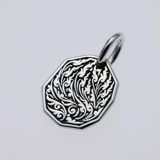 【送料無料】ZOCALO ソカロ  HAMMERED TEXTURE PLATE PENDANT（LEAF） 槌目プレートペンダント リーフ ZPDS-0119 ネックレス メンズ レディース_1