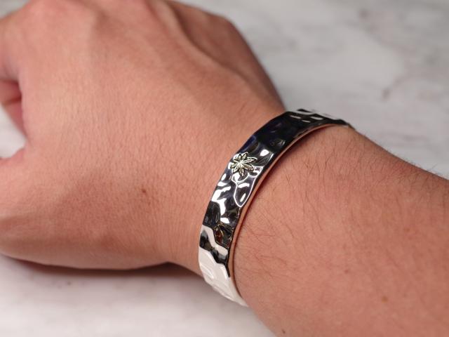 【送料無料】 ZOCALO ソカロ 鎚目 バングル リーフ HAMMERED TEXTURE BANGLE LEAF ZBAS-0022 シンプル ブレスレット メンズ レディース_2