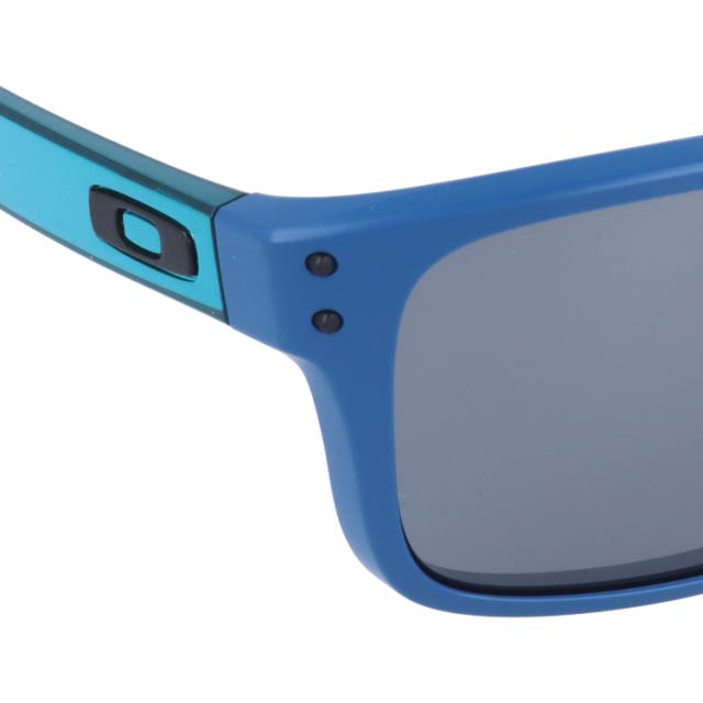 オーク材ロバート・エドワード・リー 黒眼鏡 プリズム OAKLEY HOLBROOK XS OJ9007-0453 53 真四角 キッズ 御坊っちゃん