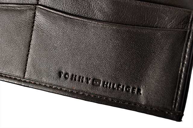 【訳あり】トミーヒルフィガー 長財布 TOMMY HILFIGER 31TL19X015-200 （0092-5473/02） ビターチョコレート  小銭入れ有 レザー 革 プレ｜au PAY マーケット