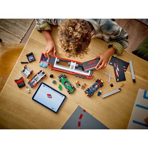 レゴ(LEGO) シティ F1(R) RB20 ＆ AMR24 レースカーとF1(R)トラック 60445(1個)[ベビー玩具・赤ちゃんおもちゃ その他]_3