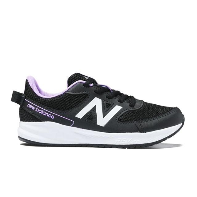 ニューバランス　スニーカー　19センチ 新品 New Balance 570 黒色 キッズスニーカー 19センチ ジュニア