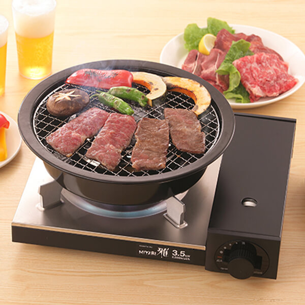 イワタニ 網焼きプレート 卓上 カセットコンロ用 CB-A-AMPの通販はau