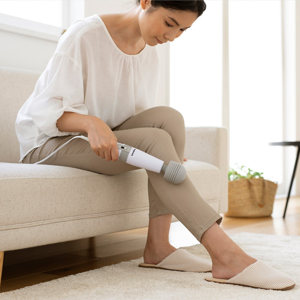 スライヴ MD-01 ホワイト系 [ハンディマッサージャー]の通販はau PAY