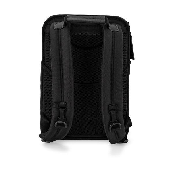 [あす着] トゥミ TUMI リュックサック スリム バックパック 02603581D3/117339-1041 ブラック ビジネスリュック