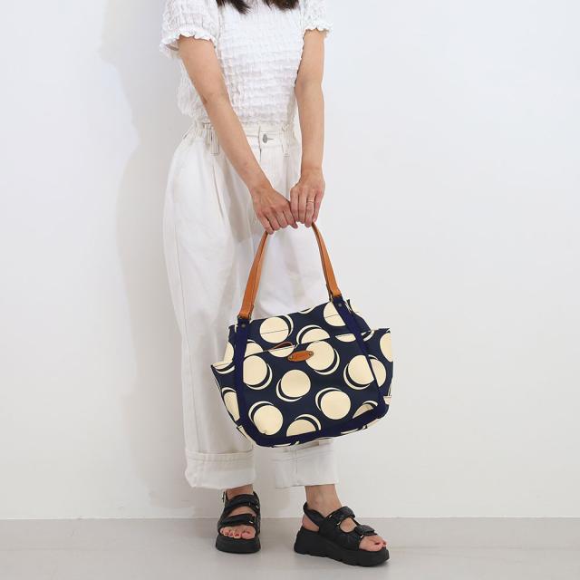 【ノベルティ付】ポイント10% Dakota ダコタ シンピット トートバッグ ドット柄 A4サイズ A4 帆布生地 可愛い レディースファッション 日本製 ギフト 肩掛け 肩掛けカバン 通勤 通学 akz015_1