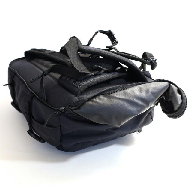 キャビンゼロ CABINZERO ADV PRO BACKPACK 42L Absolute Black バック