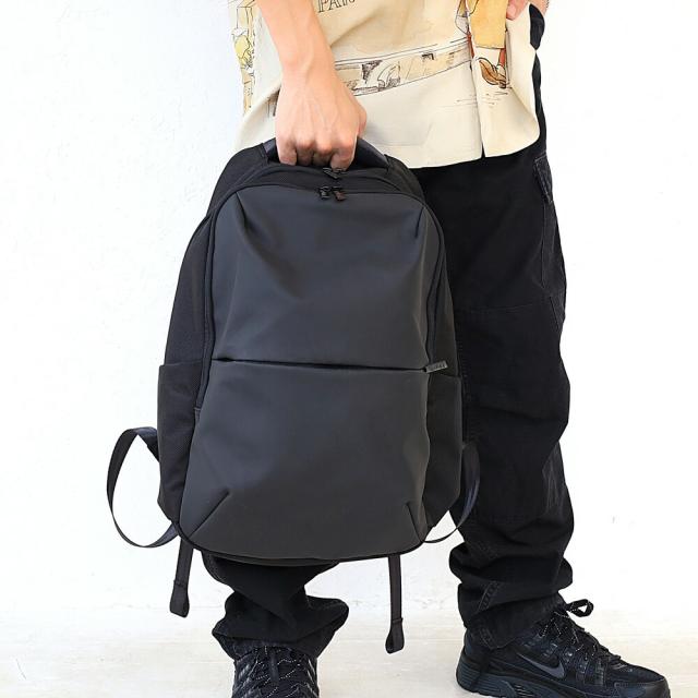 ポイント10% マンハッタンポーテージ バックパック リュック ブラックレーベル ベジー レザー 男性Manhattan Portage Black Label POWELL mp2271vglbl_2