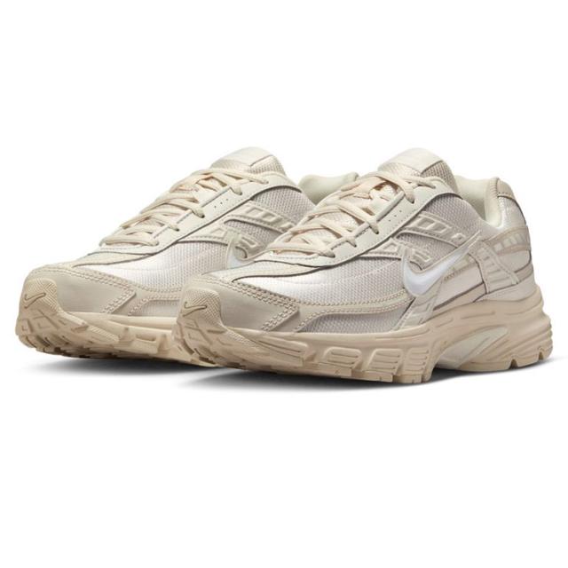 ナイキ イニシエーター ローカット スニーカー シューズ レディース 24 24.5 25 25.5 26 394053 103 WMNS NIKE INITIATOR 女性 婦人 ウィメンズ ランニング ベージュ LT OREWOOD BRN/SAIL-PHANTOM 【箱アウトレット】 sh2355
