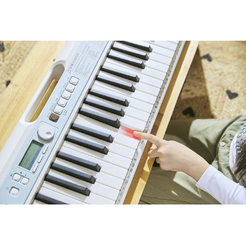 CASIO 61鍵盤電子キーボード 120曲シングバック　LK-335 CASIO(カシオ) LK-335 Casiotone 光ナビゲーションキーボード 61鍵盤