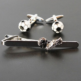サッカーカフス　ネクタイピンセット１