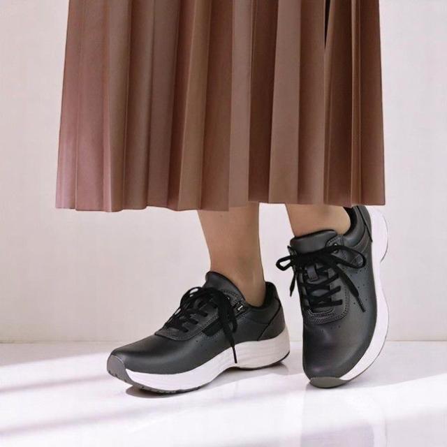 スニーカー ひざに優しい アサヒメディカルウォーク WK L041 ウォーキングシューズ レディース スポーティ 歩きやすい 疲れない 幅広 ゆったり プレゼント ギフト asahi AMW 22.0〜25.0cm 4E KV7857aa 母の日 敬老の日 ahwkl041