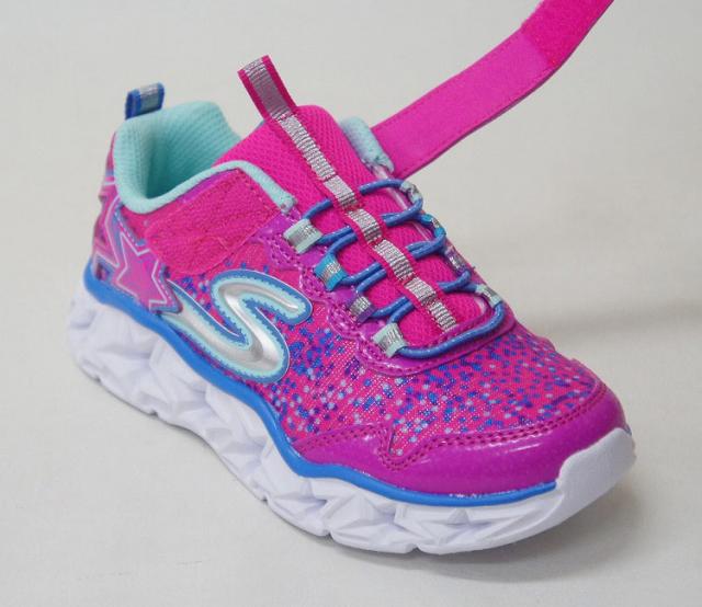 子供靴 スニーカー 光る靴 ブランド スケッチャーズ 光る マジック 女の子 ガールズ エスライツ Litebeams ジュニア プレゼント Hrsk109の通販はau Pay マーケット ファッションシューズアベリア