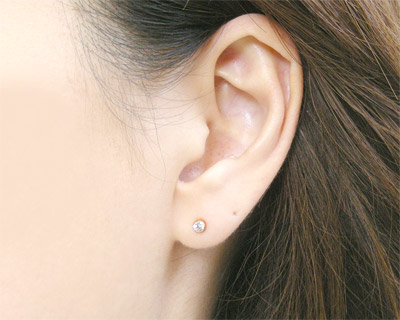 スーパー キュービックジルコニア ピアス K18YG 18k 18金 イエロー