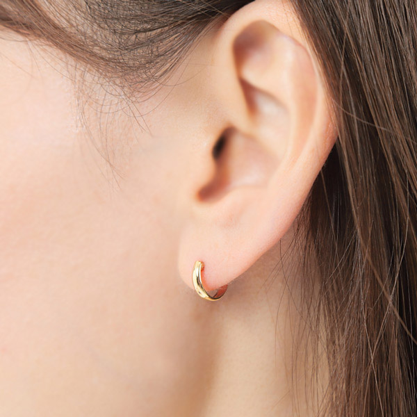 レディース ピアス 甲丸 月甲丸 10mm幅 フープピアス 18金 ゴールド