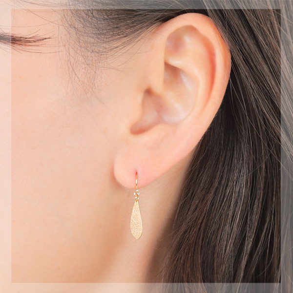 【新品】K18YG ドロップ フックピアス 雫 ピアス K18YG ドロップデザイン フックピアス 雫 ピアス 18金 しずく