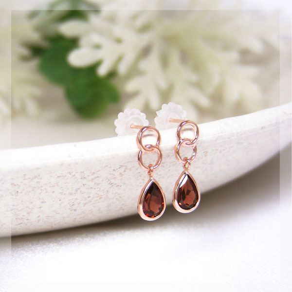 ガーネット ピアス K10PG 10k 10金 ピンクゴールド 雫 6x4mm ドロップ 