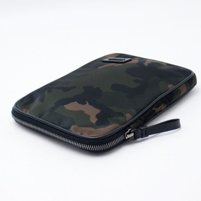 モンクレール バッグ Moncler セカンドバッグ メンズ ダウン ポーチ クラッチバッグ ロゴ A 8 ブランド 人気の通販はau Pay マーケット 贅沢屋