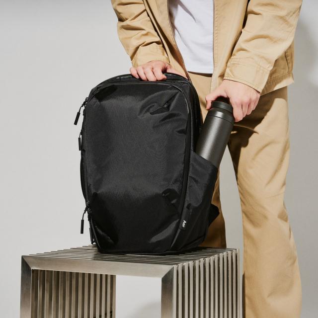 商品レビューで＋5％】エアー リュック 大容量 シンプル 黒 Aer バック