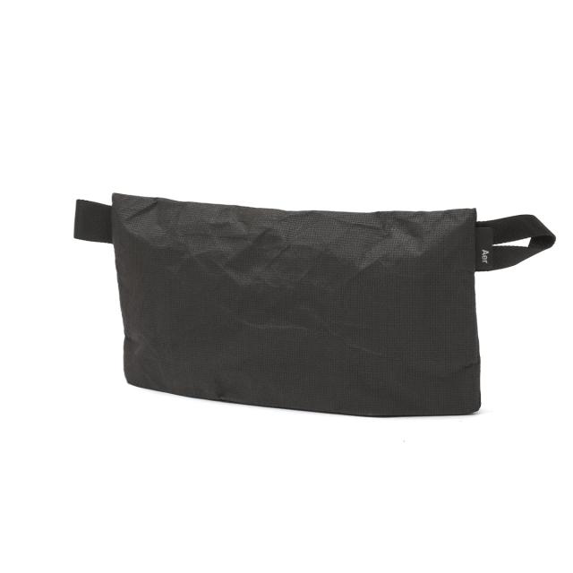 【商品レビューで＋5％】エアー ポーチ メンズ レディース 小物入れ 小さめ Aer ブランド おしゃれ 小物 整理 マルチポーチ トラベル 1.2L 黒 白 無地 耐久性 Simple Kit