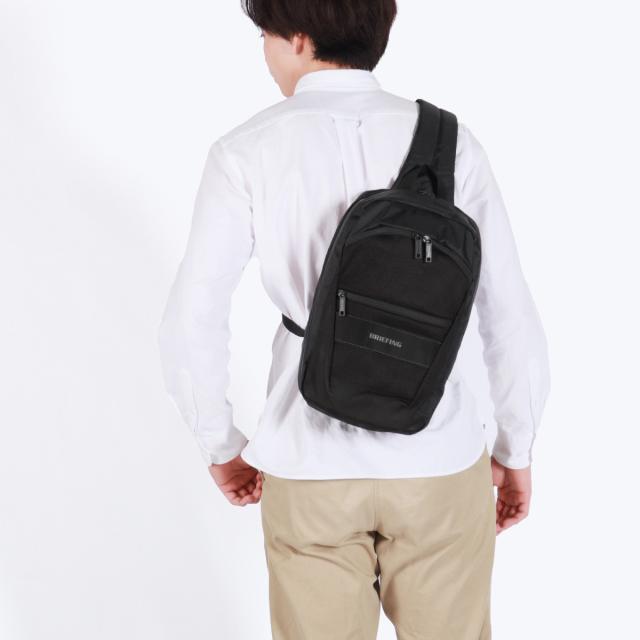 【商品レビューで＋5％】【セール30%OFF】【日本正規品】ブリーフィング ボディバッグ BRIEFING ショルダーバッグ 斜めがけ 縦型 A4 PC収納 BRA241L74_1