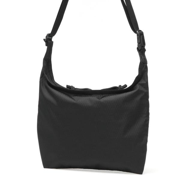 【商品レビューで＋5％】【日本正規品】 ブリーフィング サコッシュ メンズ レディース 斜めがけバッグ 小さめ BRIEFING ブランド 大人 シンプル ショルダー バッグ 軽量 軽い A5 0.5L ナイロン SOLID LIGHT LIGHT SACOCHE RC BRA253L30